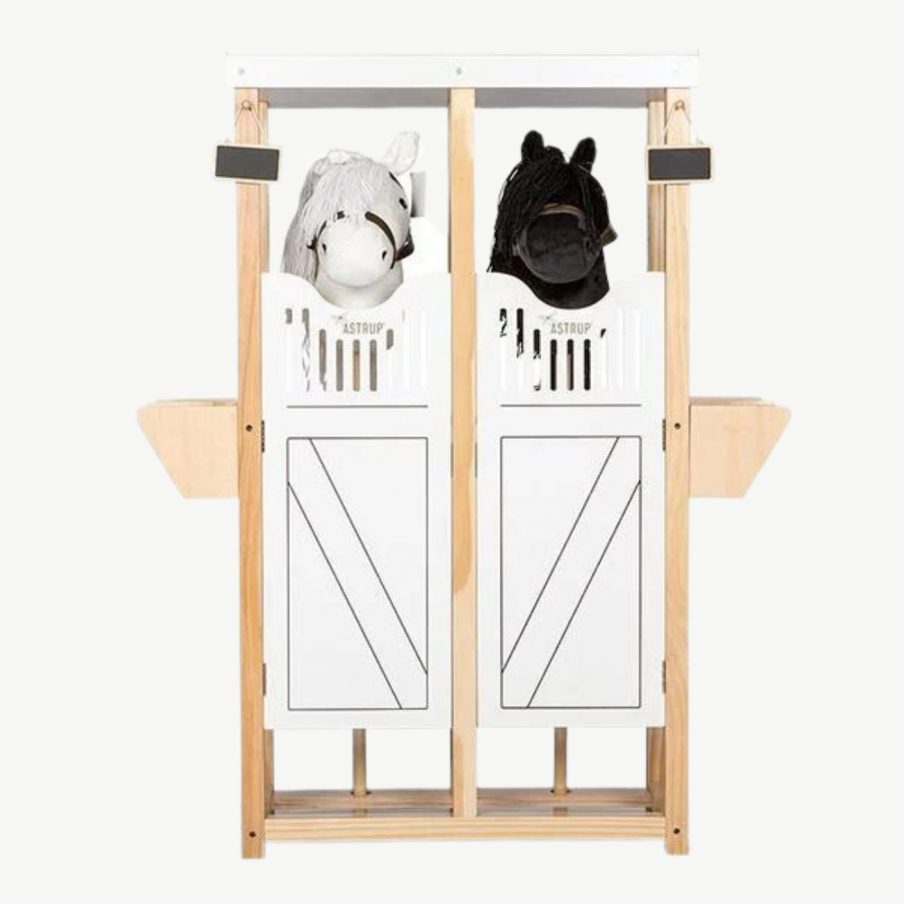 Dřevěná stáj pro koníky By Astrup - Stable For Hobby Horses